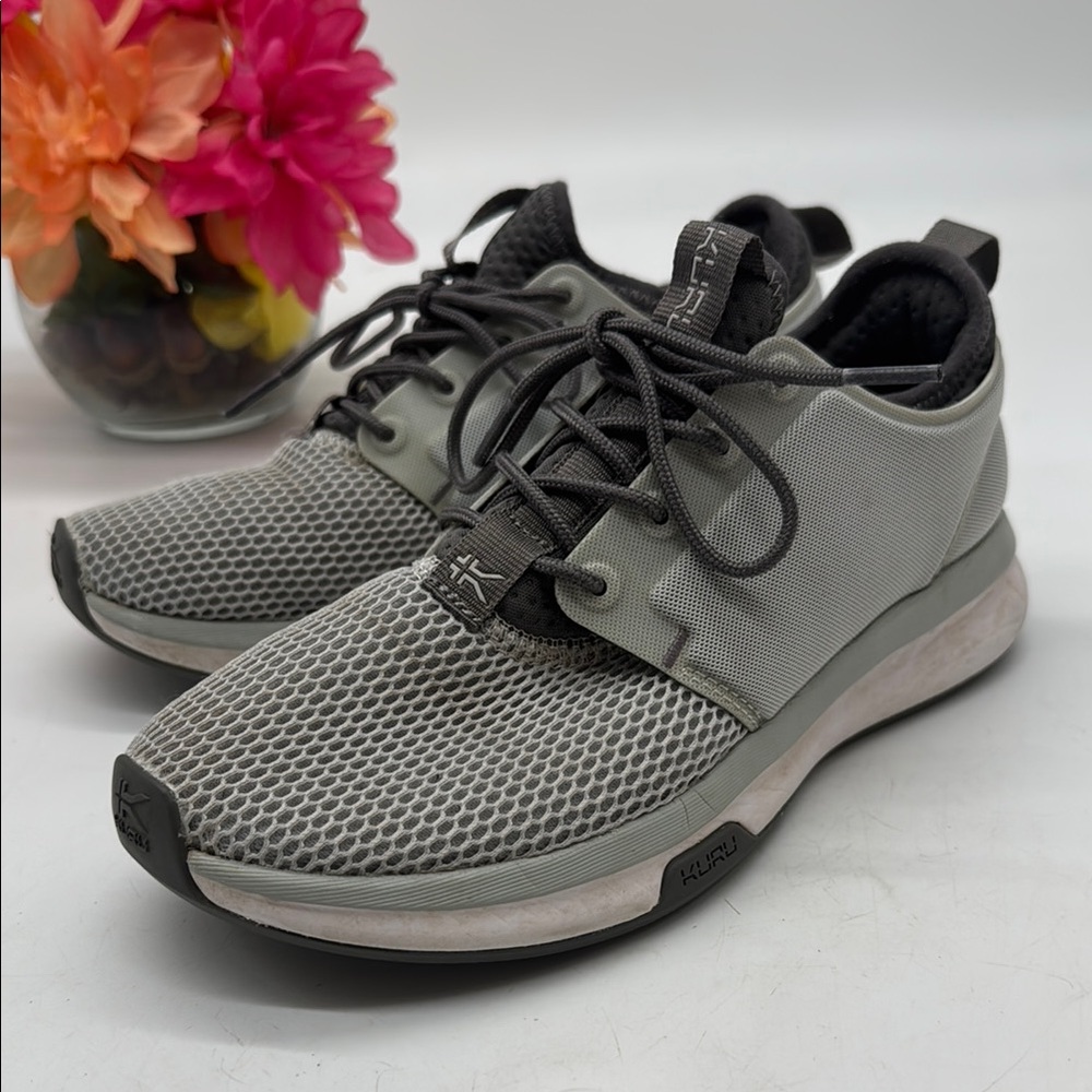 KURU Black and Gray Sneakers Size 5 SNK8976
